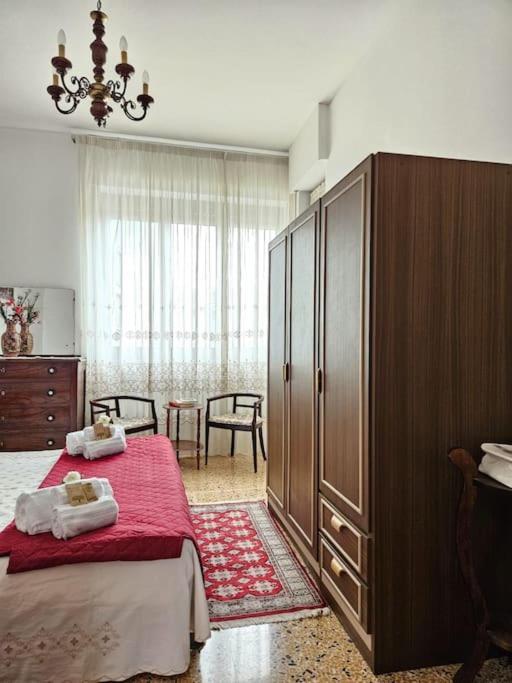 La Casa Di Nonna Gina Apartment Alba  Exterior photo